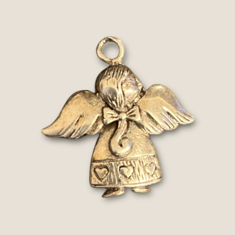 Vintage Sterling Silver Angel Pendant Or Bracelet Charm .75 x .75 Inches 2.4 Gra
